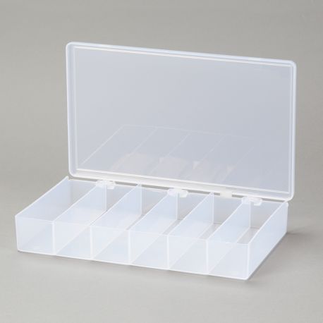 Boîte plastique transparentee